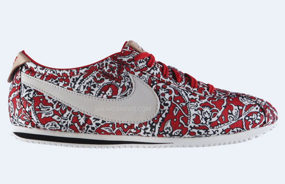 Liberty X Nike Wmns April 2012 Available 3