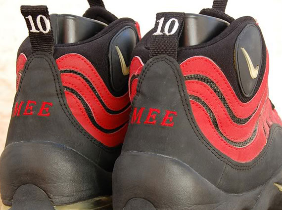 Nike Air Bakin' - Tim Hardaway 'MEE' PE