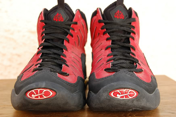 Nike Air Bakin Tim Hardaway 8