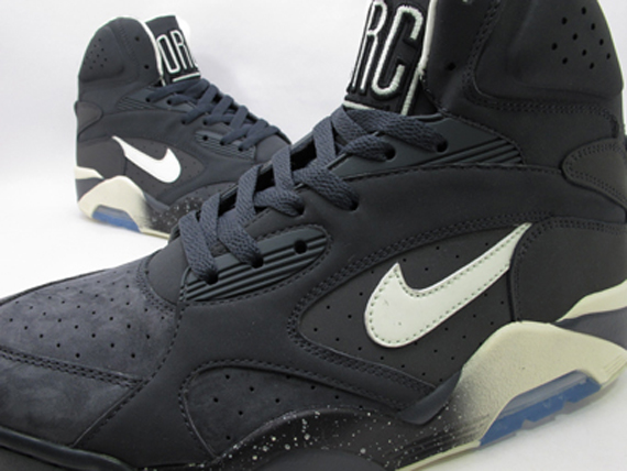 Nike Air Force 180 High - Black - Wolf Grey 'Glow In The Dark'