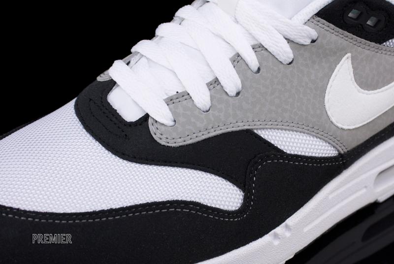 Nike Air Max 1 Black White 4