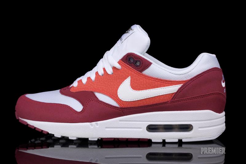 Nike Air Max 1 Legacy Red White Khaki Gum Dark Brown 1