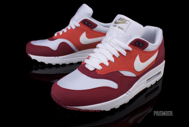 Nike Air Max 1 Legacy Red White Khaki Gum Dark Brown 2