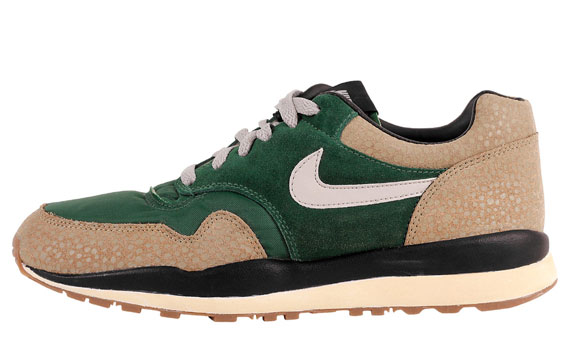 Nike Air Safari Vntg Gorge Green Granite Bamboo 2