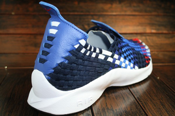 Nike Air Woven Obsidian University Red Deep Royal Blue 3