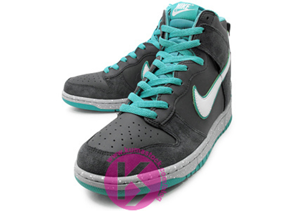 Nike Dunk High Fall 2012 1