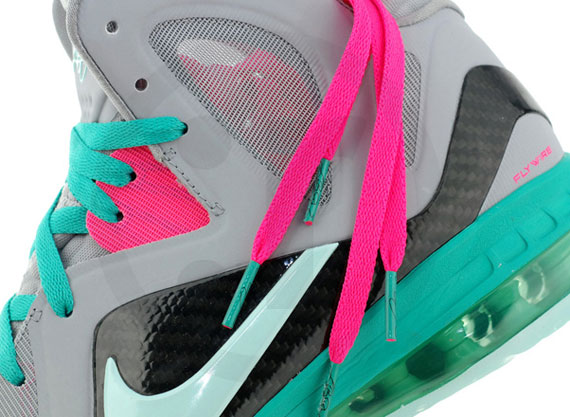 Nike LeBron 9 PS Elite ‘South Beach’ – New Photos