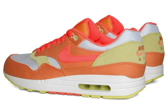 Nike Wmns Air Max 1 Melon Crush Hot Punch Yellow Diamond 4