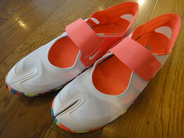 Nike Wmns Free Gym White Hot Punch Julep 2