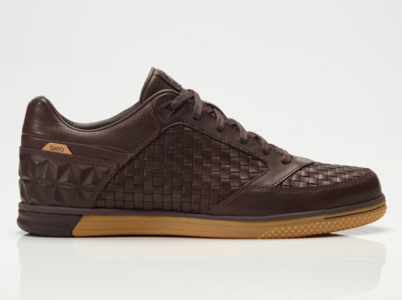 Nike Woven Street Gato 10