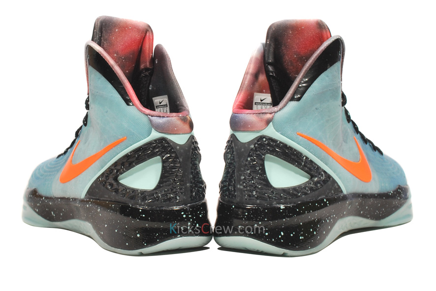 Nike Zoom Hyperdunk 2011 Supreme Blake Griffin Galaxy Pe 4