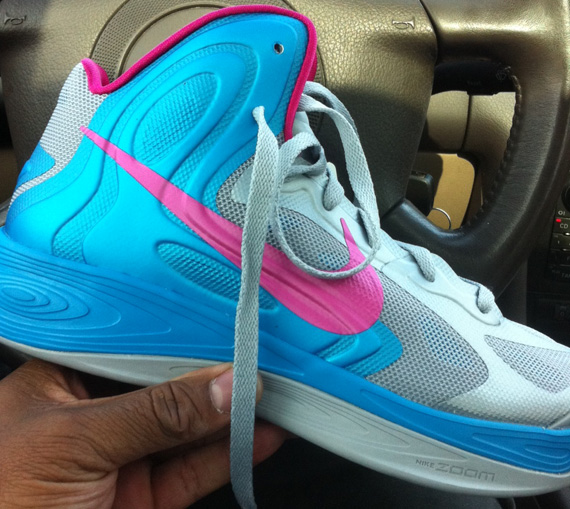 nike-zoom-hyperfuse-2012-grey-pink-blue-1 Nike Zoom Hyperfuse 2012 Grey Pink Blue 1