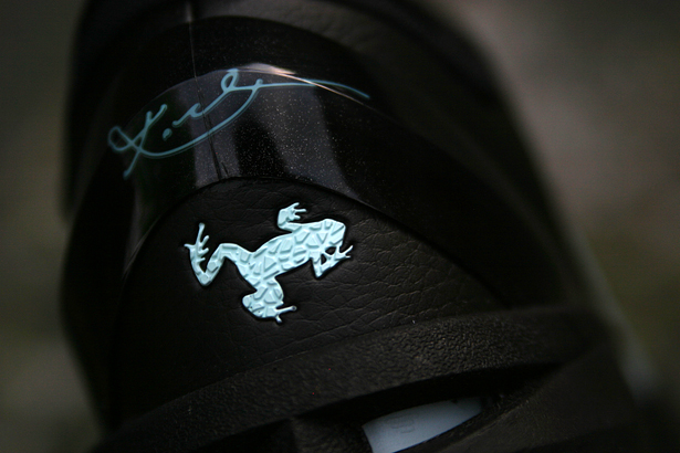 Nike Zoom Kobe Vii Easter 02