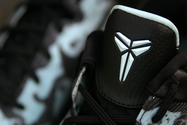 Nike Zoom Kobe Vii Easter 04