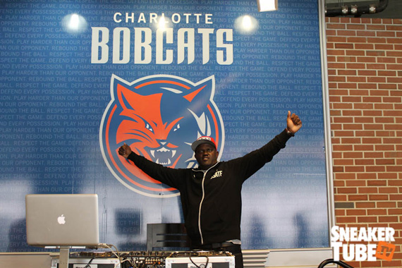 Sneakerfriends Charlotte Bobcats 24