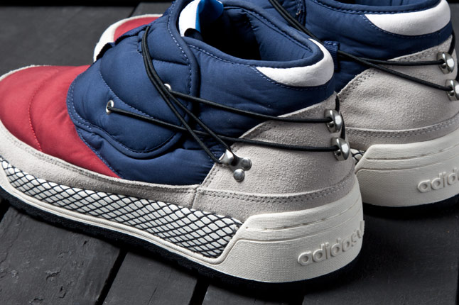 Adidas Blue Hikelander Snow 4