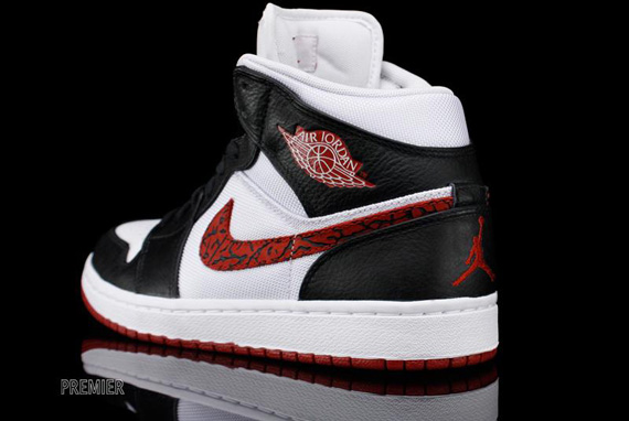 Air Jordan 1 Phat White Black Varsity Red Elephant 2