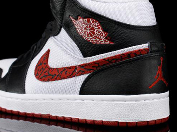 Air Jordan 1 Phat - White - Varsity Red - Black | Available