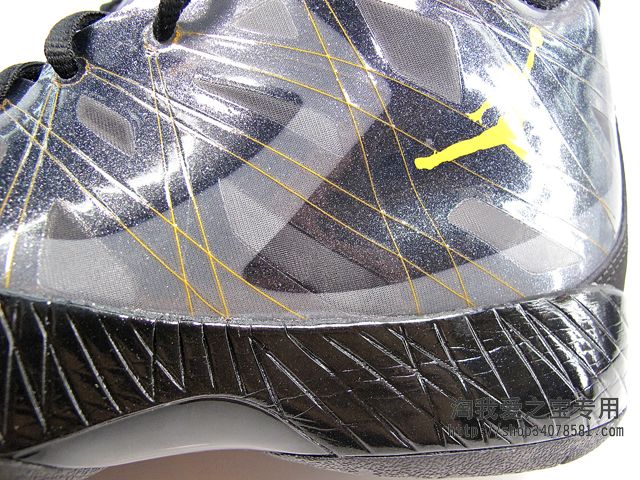 Air Jordan 2012 Lite Black Grey Yellow 9