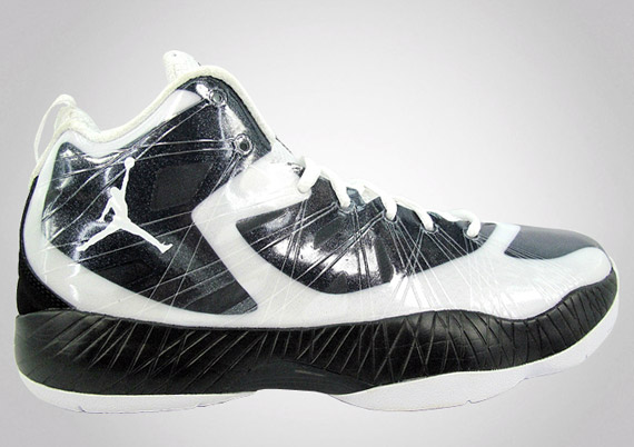 Air Jordan 2012 Lite Black White