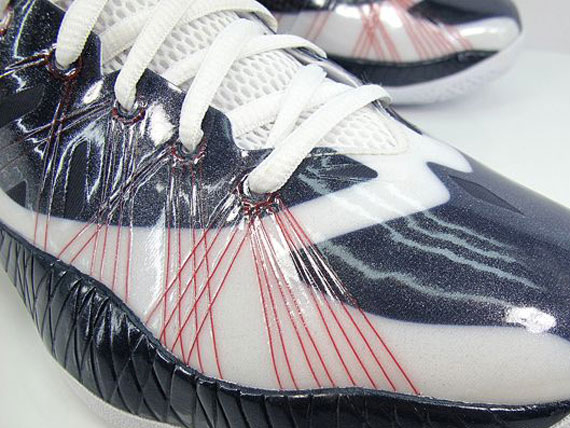 Air Jordan 2012 Lite - White - Obsidian - Varsity Red