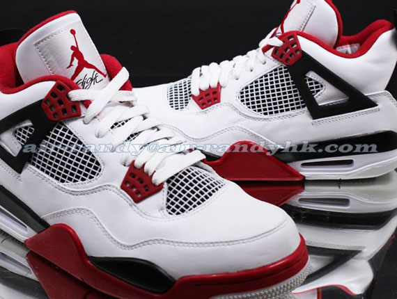 Air Jordan 4 Varsity Red 8