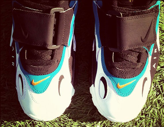 Air Speed Turf Max Miami Dolphins