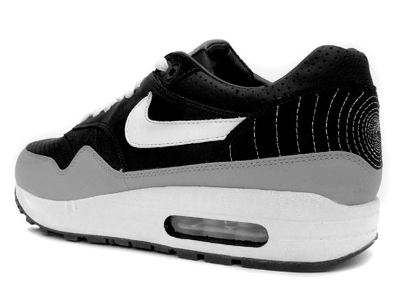 Ben Drury Air Max 1 Hold Tight