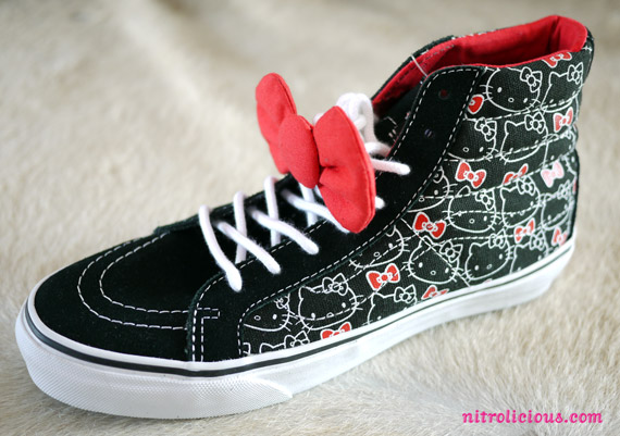 Hello Kitty x Vans Spring/Summer 2012 Collection