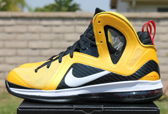 Lebron 9 Maize Reminder 1