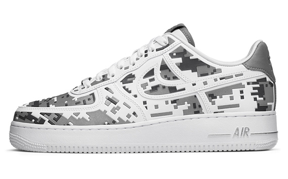 Nike Air Force 1 Premium High Frequency Digital Camo 4