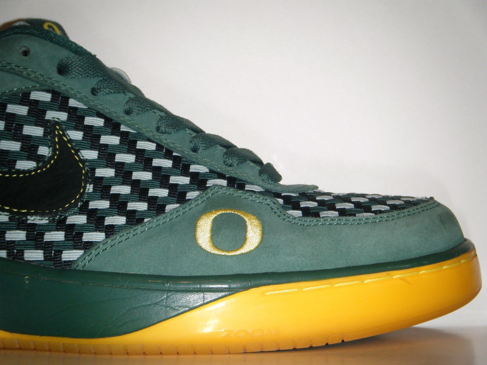 Nike Air Force 25 Low Oregon Ducks Sample 03