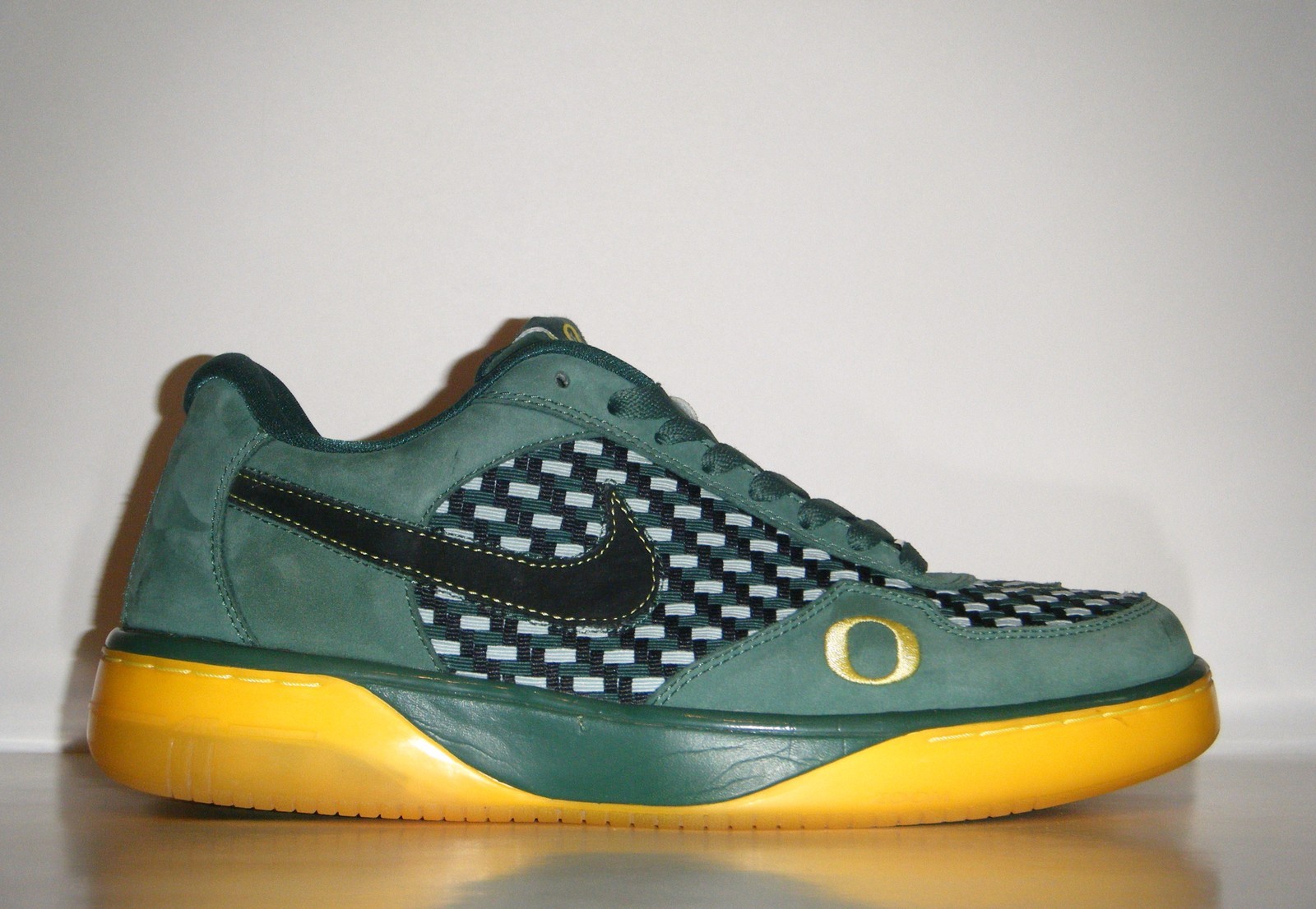 Nike Air Force 25 Low Oregon Ducks Sample 06
