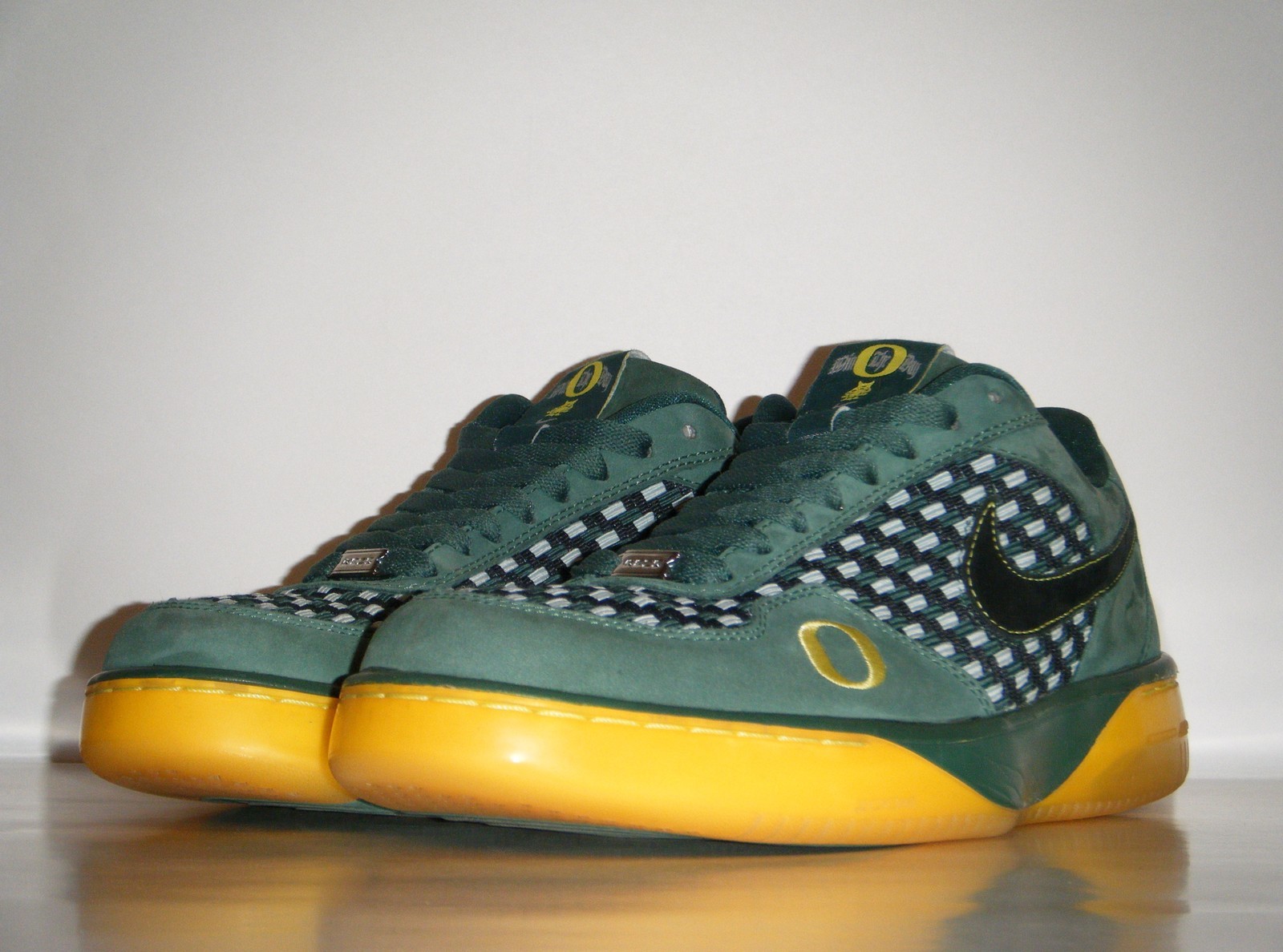 Nike Air Force 25 Low Oregon Ducks Sample 11