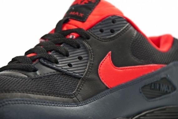 Nike Air Max 90 – Black – Grey – University Red