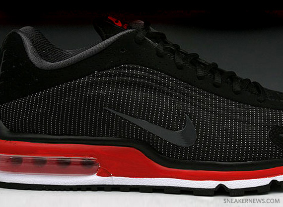 Nike Air Max R4 – Black – Varsity Red