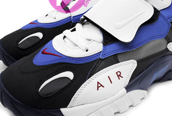 Nike Air Speed Turf Max - White - Black - Blue - Red