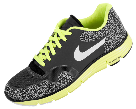 Nike Lunar Safari Anthracite Volt 3