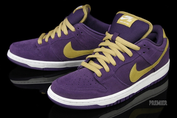 Nike Sb Dunk Low Crown Royal Available 05