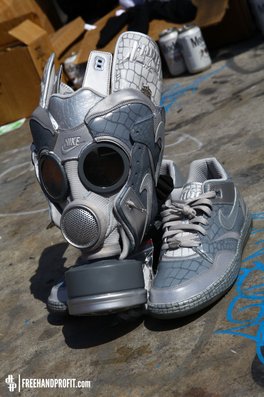 Nike Sky Force 88 Mighty Crown Gas Mask 6