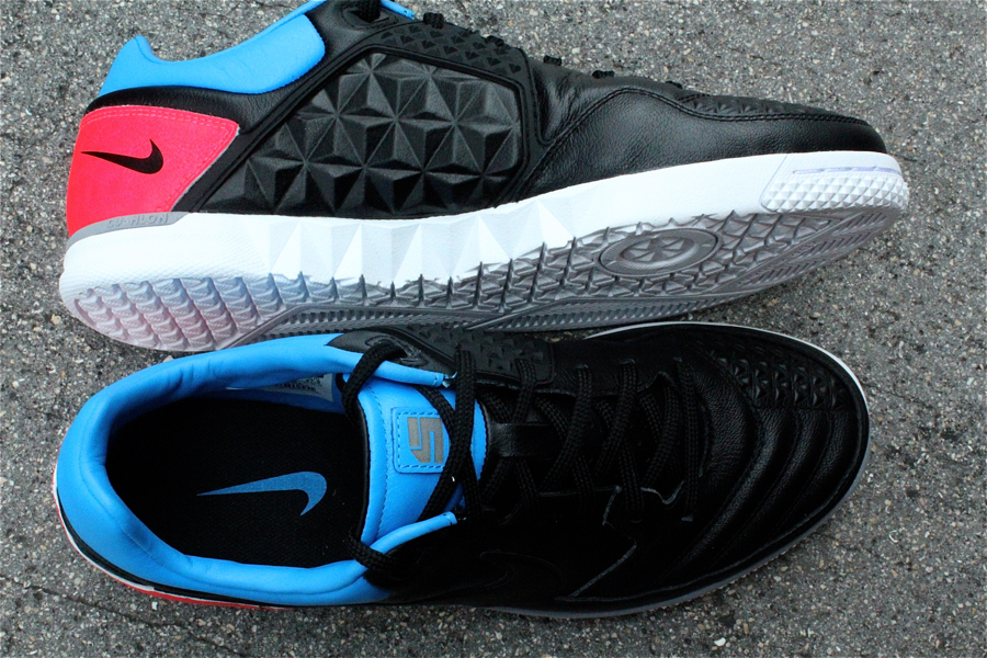 Nike Street Gato Black Blue Glow Solar Red 2