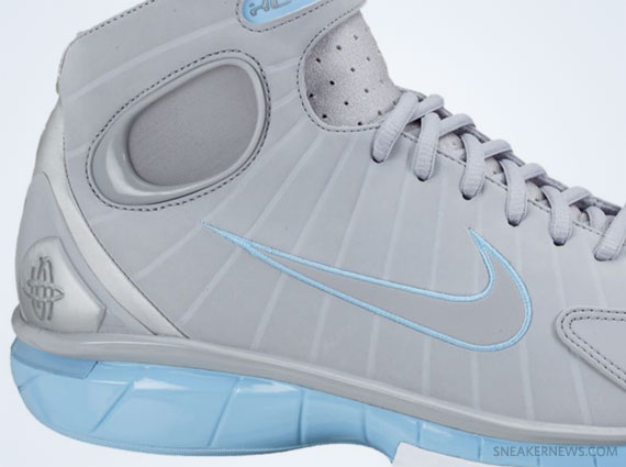 Nike Zoom Huarache 2K4 - Wolf Grey - Metallic Silver