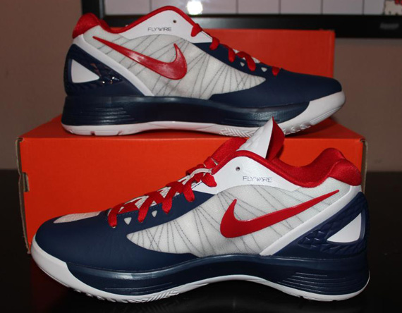 Nike Zoom Hyperdunk 2011 Low Navy University Red White 3