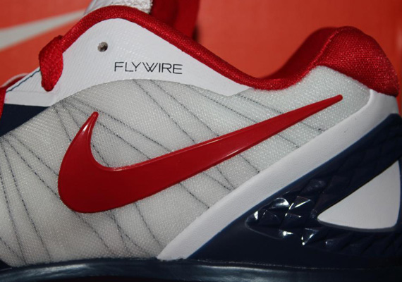 Nike Zoom Hyperdunk 2011 Low Navy University Red White 9