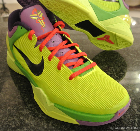 Nike Zoom Kobe Vii Grinch Customs 10