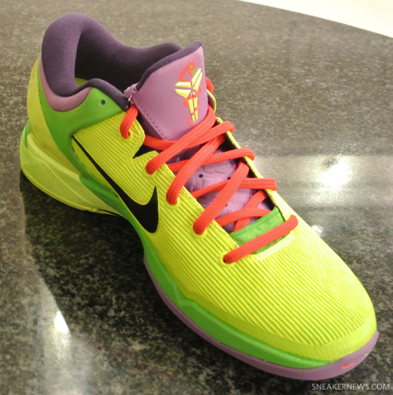 Nike Zoom Kobe Vii Grinch Customs 13