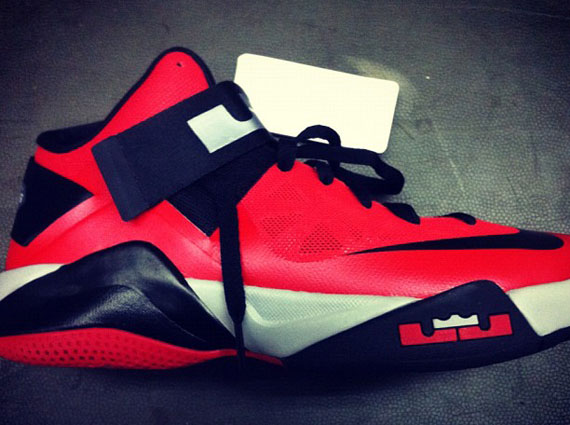 Nike Zoom Soldier 6 2