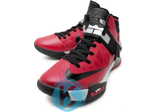 Nike Zoom Soldier Vi Red Black 2