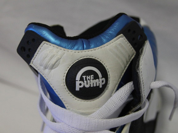 Reebok Shaq Attaq Autographed 7