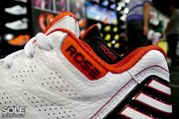 Adidas Adizero Rose 2.5 Low June 2012 3